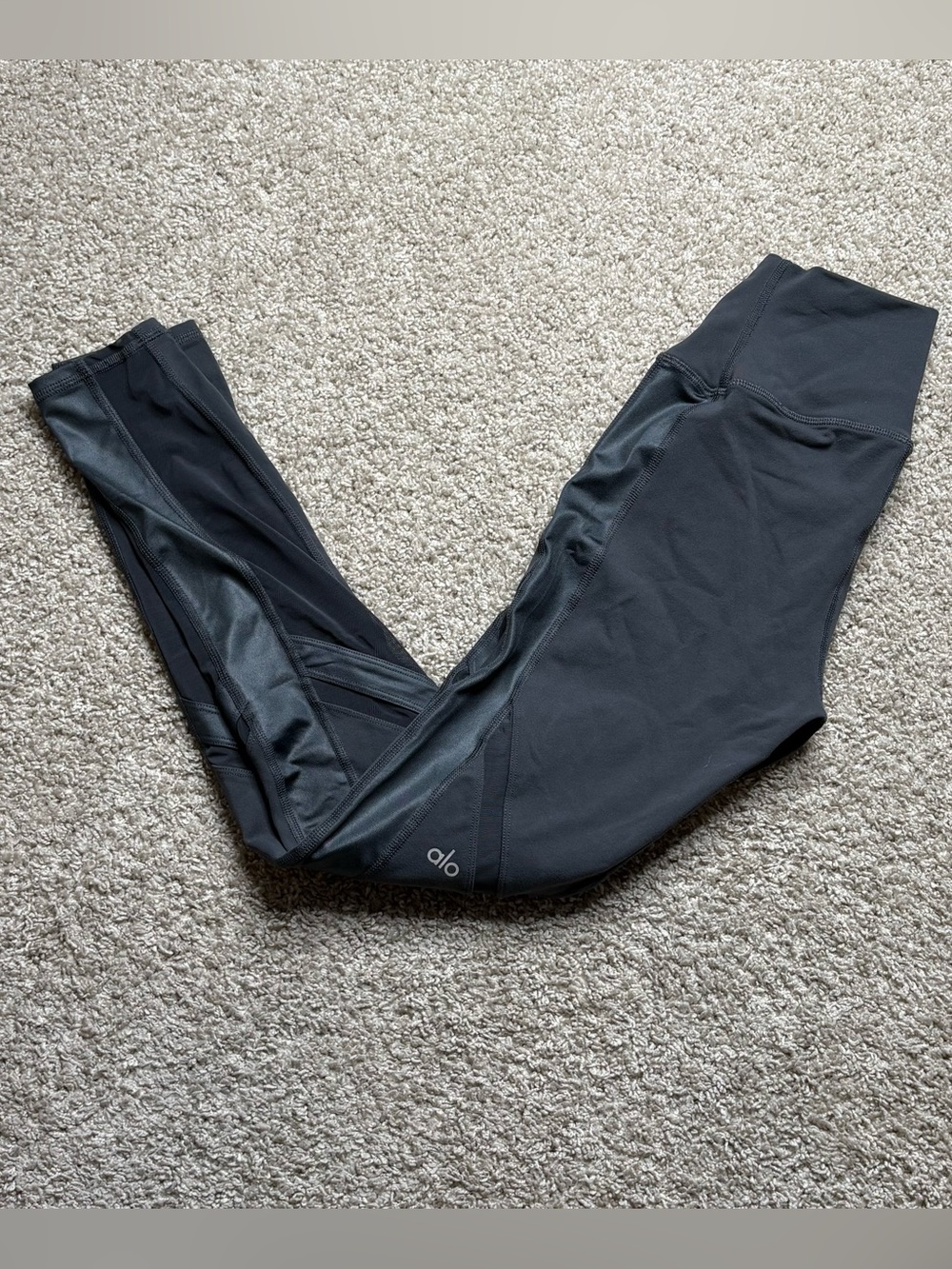 Alo Yoga High Rise Mesh Accent Leggings